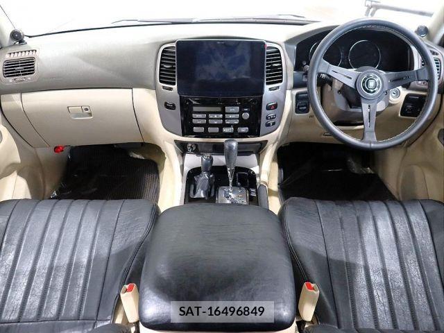 Toyota LAND CRUISER 2002-01 8315083-3