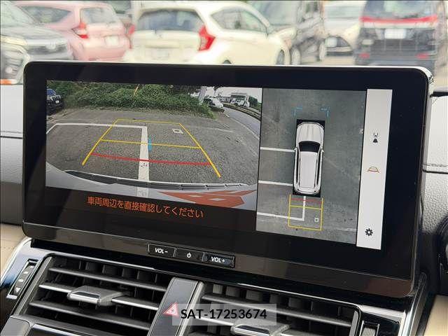 Toyota LAND CRUISER 2025-05 8315080-12