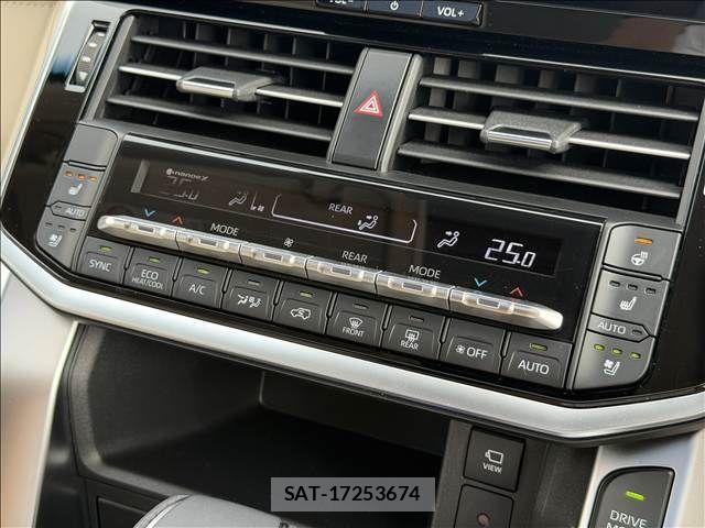 Toyota LAND CRUISER 2025-05 8315080-13