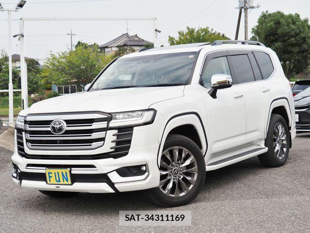 Toyota LAND CRUISER 2023-08 8315081-0