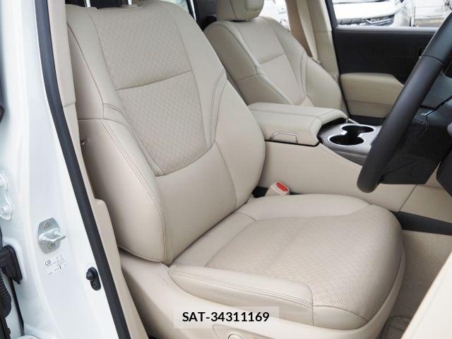 Toyota LAND CRUISER 2023-08 8315081-11