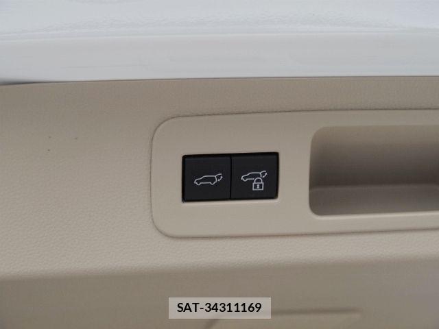 Toyota LAND CRUISER 2023-08 8315081-18
