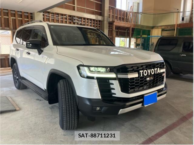 Toyota LAND CRUISER 2025-05 8336478-0