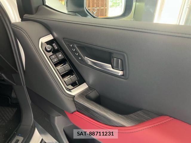 Toyota LAND CRUISER 2025-05 8336478-23