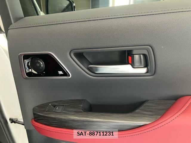 Toyota LAND CRUISER 2025-05 8336478-24