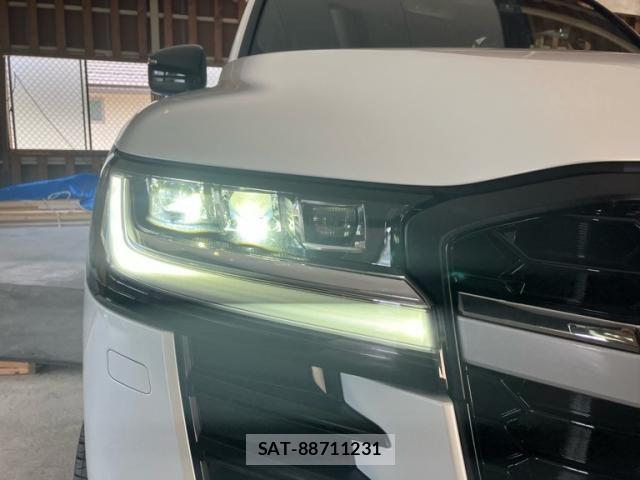 Toyota LAND CRUISER 2025-05 8336478-4