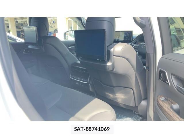 Toyota LAND CRUISER 2024-01 8336480-10