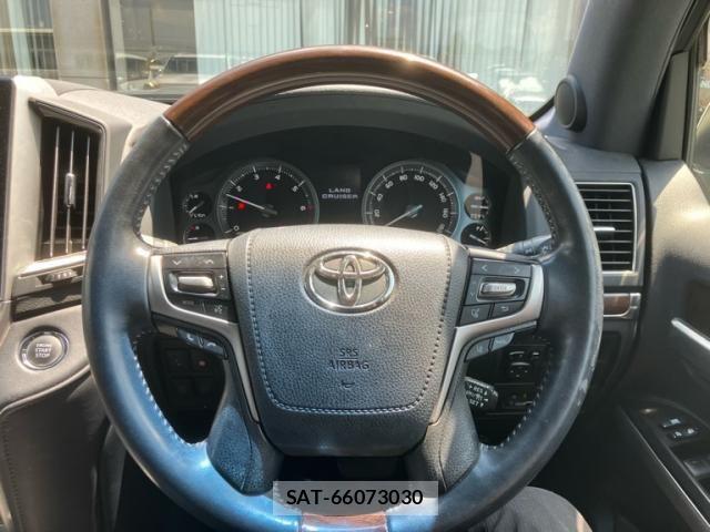 Toyota LAND CRUISER 2016-01 8336482-11