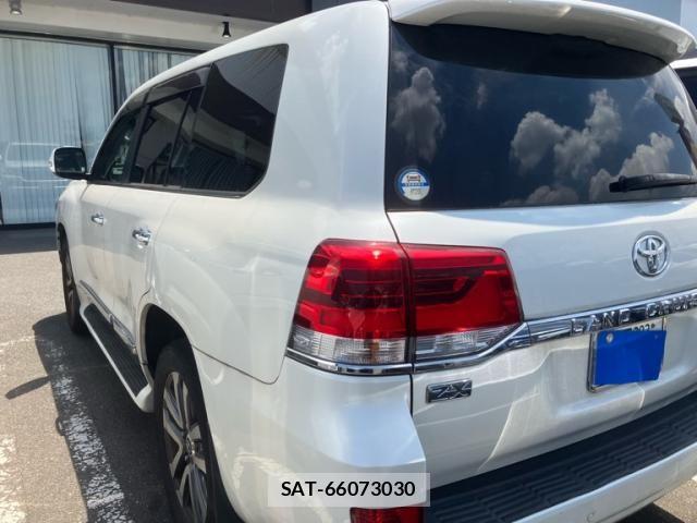 Toyota LAND CRUISER 2016-01 8336482-3
