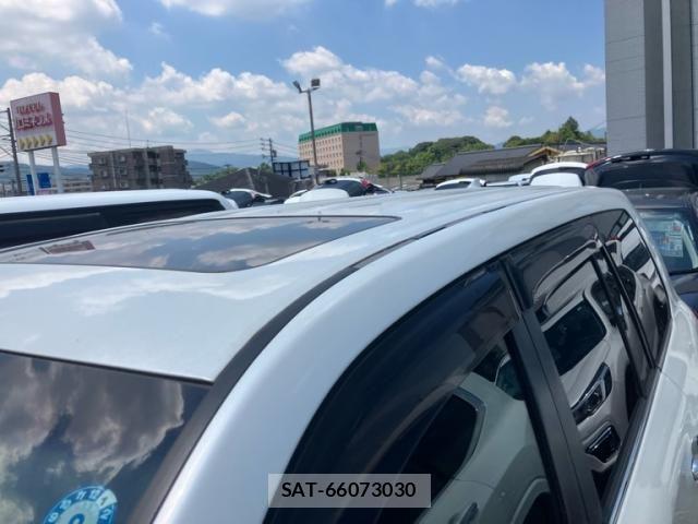 Toyota LAND CRUISER 2016-01 8336482-4