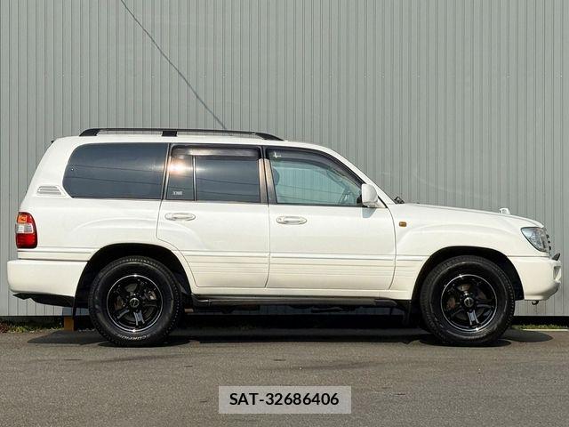 Toyota LAND CRUISER 2005-11 8336481-11