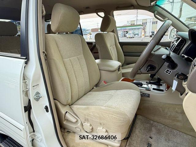 Toyota LAND CRUISER 2005-11 8336481-14