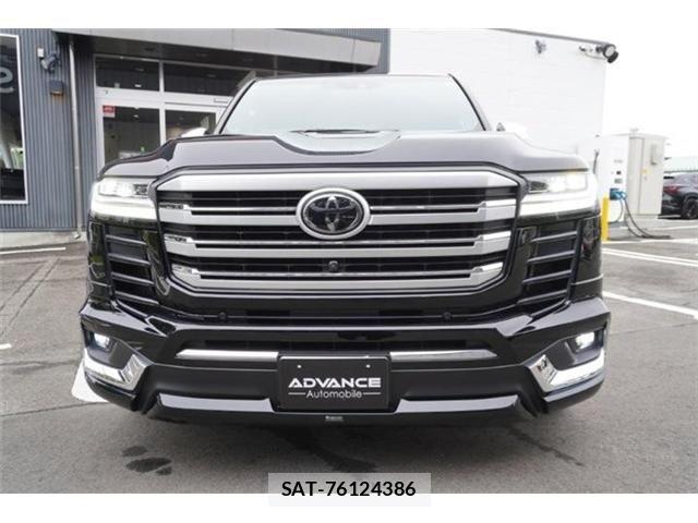 Toyota LAND CRUISER 2023-02 8354804-9