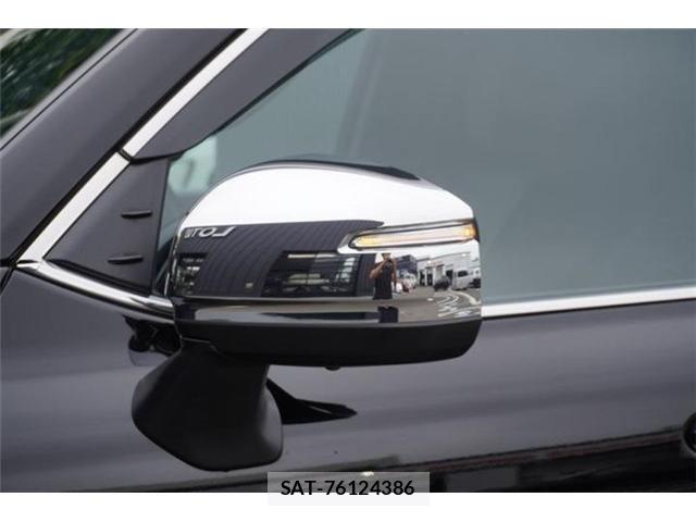 Toyota LAND CRUISER 2023-02 8354804-12