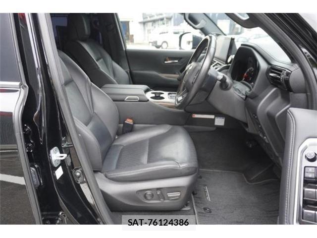 Toyota LAND CRUISER 2023-02 8354804-14