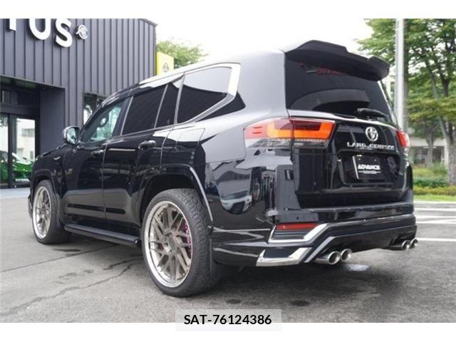 Toyota LAND CRUISER 2023-02 8354804-2
