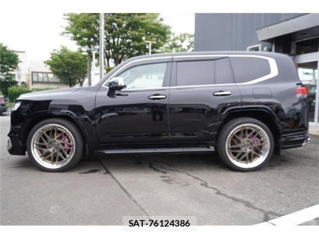 Toyota LAND CRUISER 2023-02 8354804-3