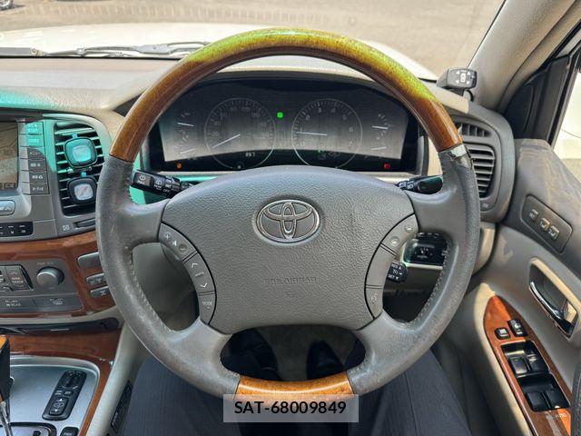 Toyota LAND CRUISER 2007-01 8354809-18