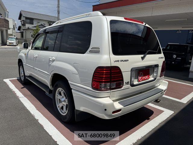 Toyota LAND CRUISER 2007-01 8354809-1