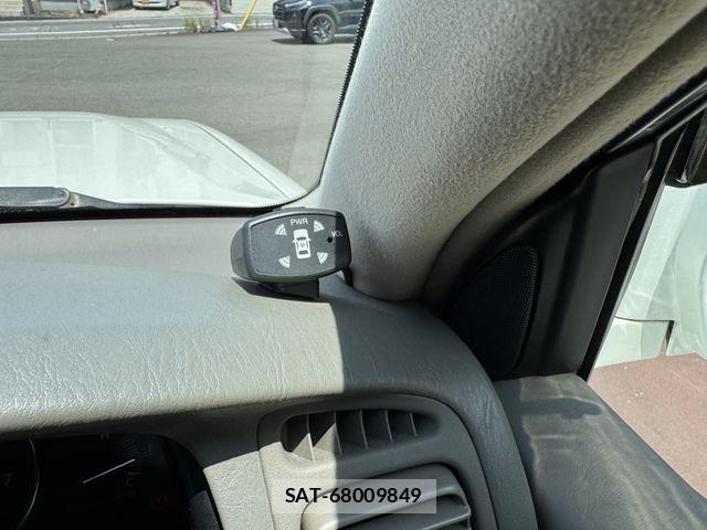Toyota LAND CRUISER 2007-01 8354809-20