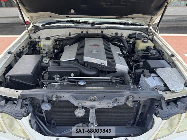 Toyota LAND CRUISER 2007-01 8354809-27