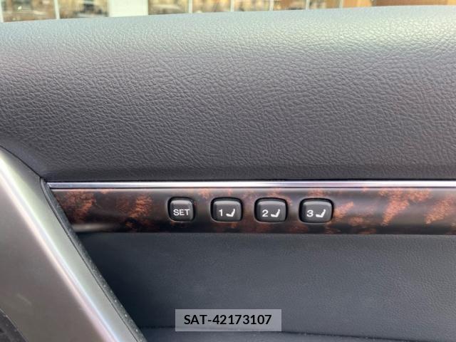 Toyota LAND CRUISER 2013-11 8354807-11
