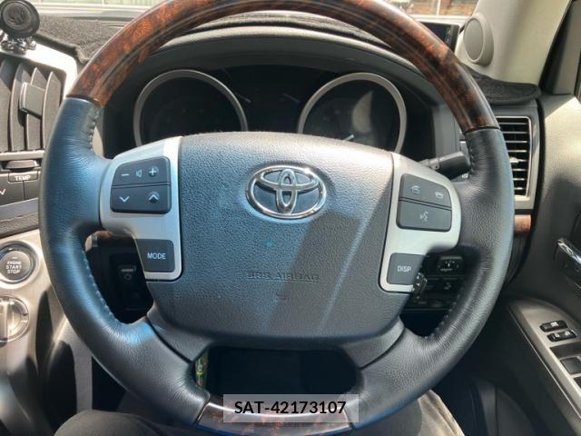 Toyota LAND CRUISER 2013-11 8354807-13