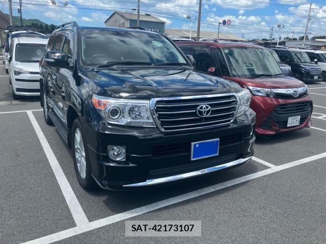 Toyota LAND CRUISER 2013-11 8354807-1