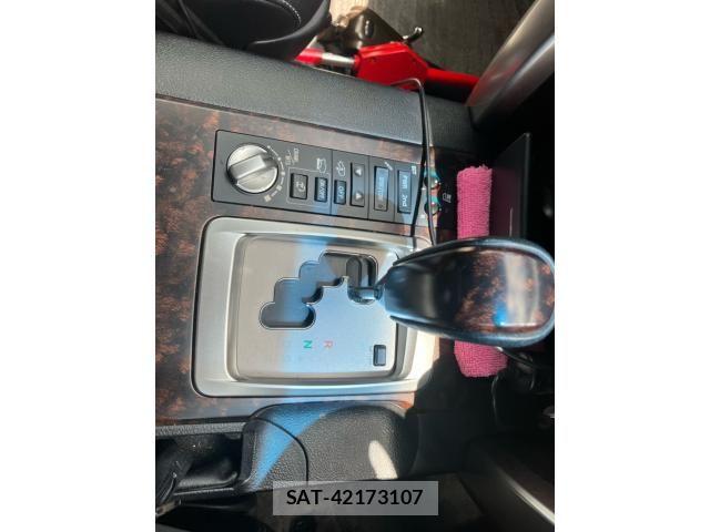 Toyota LAND CRUISER 2013-11 8354807-18