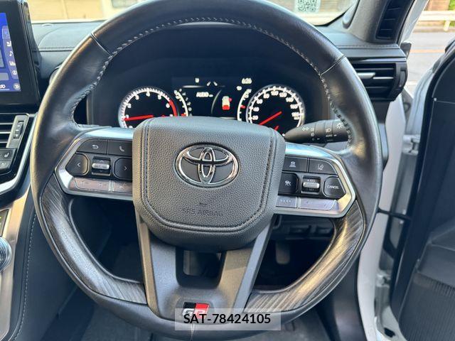 Toyota LAND CRUISER 2022-06 8354806-9