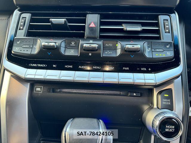 Toyota LAND CRUISER 2022-06 8354806-12