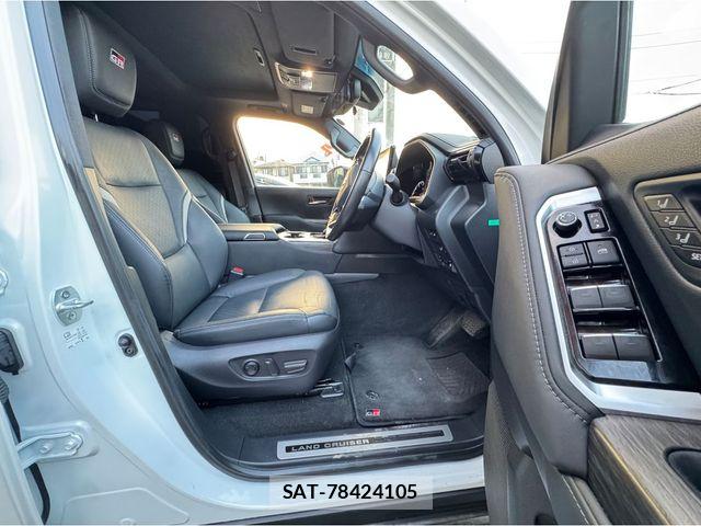 Toyota LAND CRUISER 2022-06 8354806-17
