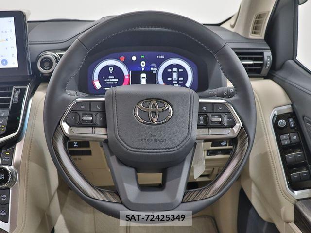 Toyota LAND CRUISER 2025-05 8366618-20