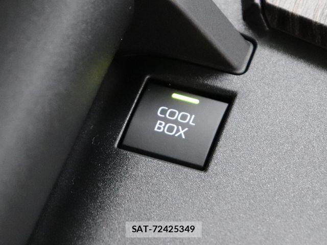Toyota LAND CRUISER 2025-05 8366618-22