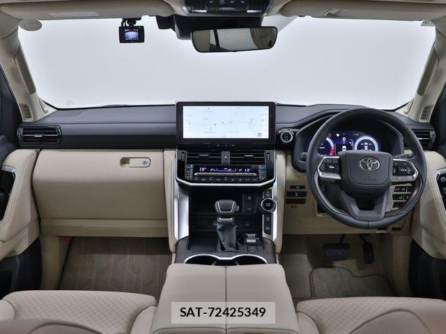 Toyota LAND CRUISER 2025-05 8366618-2