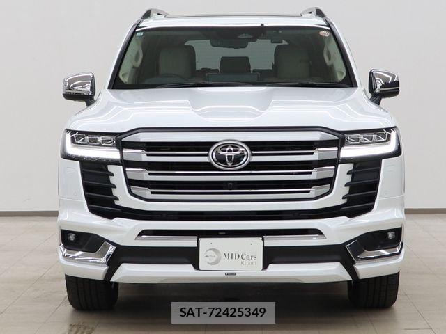 Toyota LAND CRUISER 2025-05 8366618-6