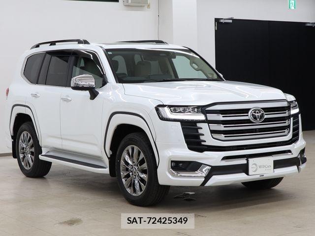 Toyota LAND CRUISER 2025-05 8366618-8
