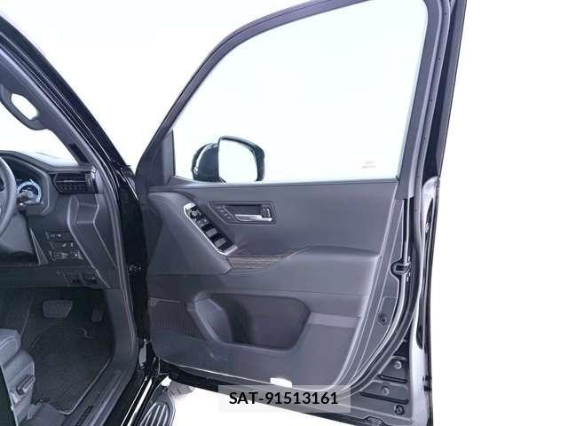 Toyota LAND CRUISER 2026-04 8366613-26