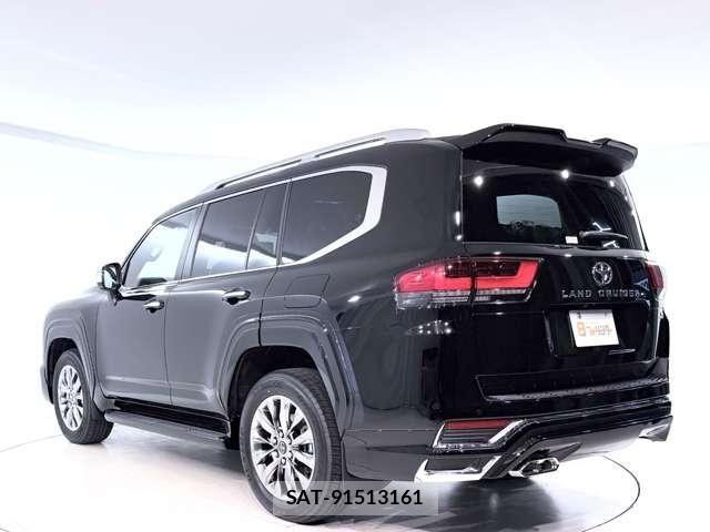 Toyota LAND CRUISER 2026-04 8366613-4
