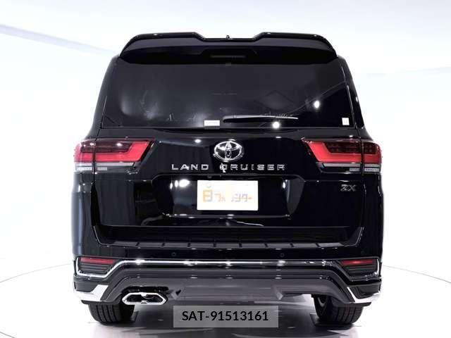 Toyota LAND CRUISER 2026-04 8366613-5