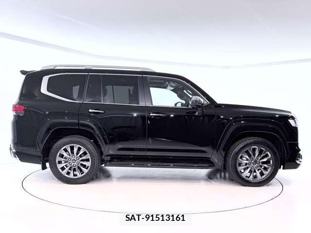 Toyota LAND CRUISER 2026-04 8366613-7