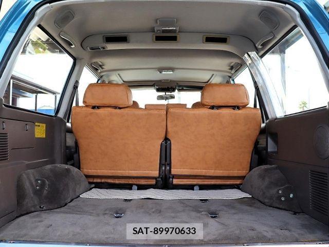 Toyota LAND CRUISER 1997-01 8366630-6