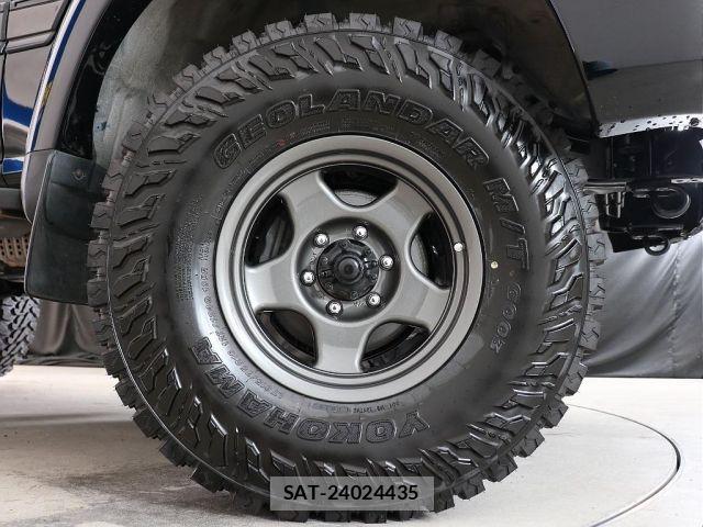 Toyota LAND CRUISER 1997-01 8366624-12