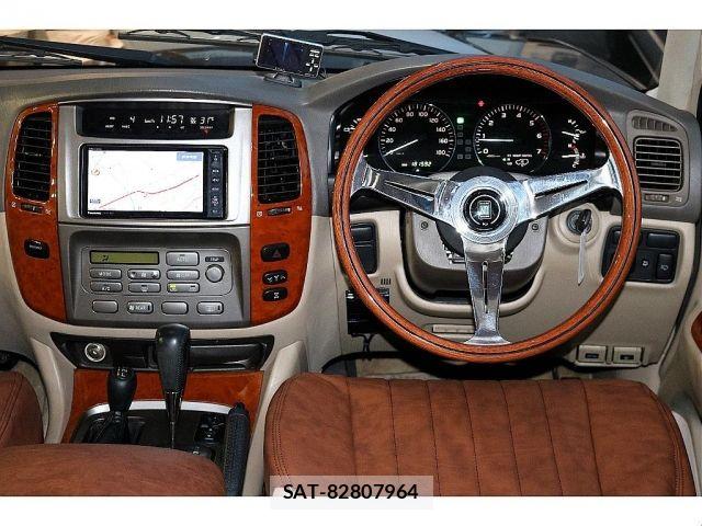Toyota LAND CRUISER 2002-01 8366628-11
