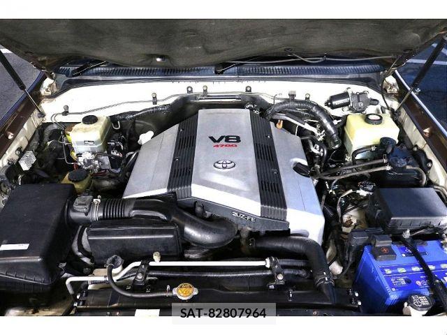 Toyota LAND CRUISER 2002-01 8366628-19