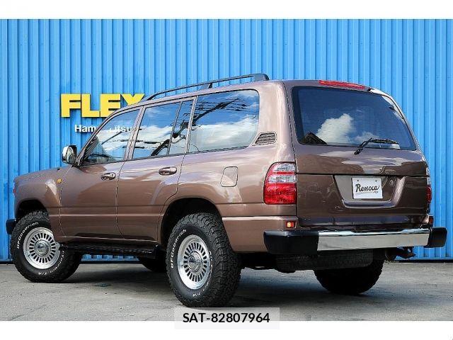 Toyota LAND CRUISER 2002-01 8366628-4