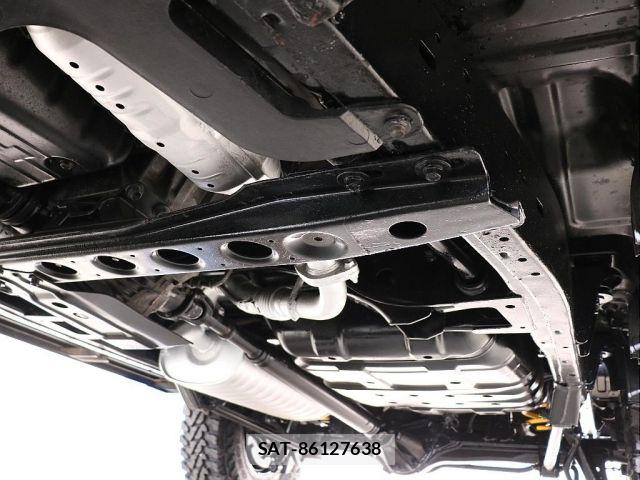Toyota LAND CRUISER 2002-01 8366622-10