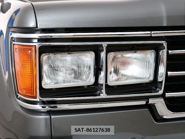 Toyota LAND CRUISER 2002-01 8366622-15