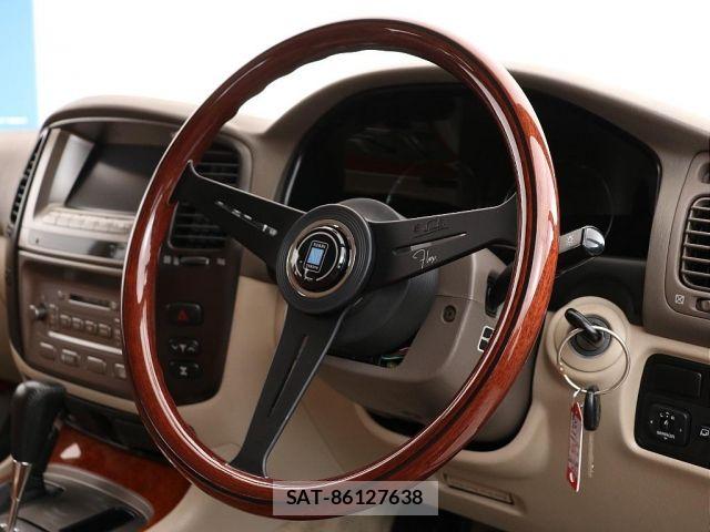Toyota LAND CRUISER 2002-01 8366622-17