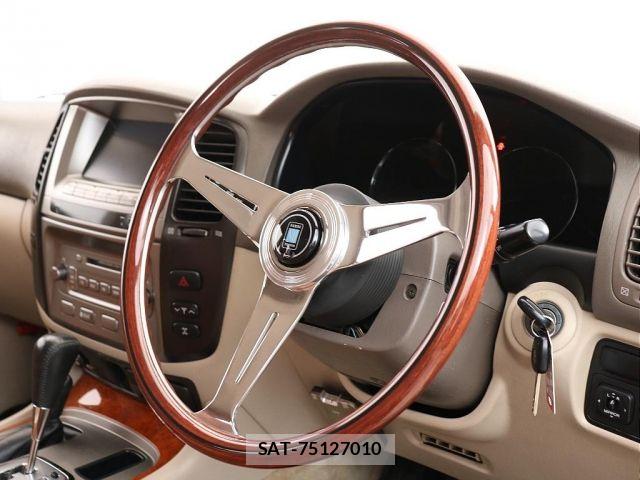 Toyota LAND CRUISER 2002-01 8366625-16
